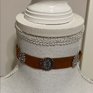 Brown NWOT Choker Necklace with Antiqued Silver Tone Medallion Accents!